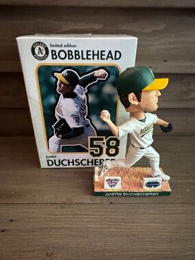 Oakland A’s 2009 SGA Justin Duchscherer Bobblehead